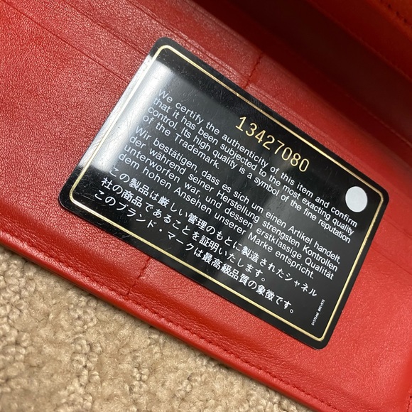 AUTHENTIC RED CHANEL CAVIAR LEATHER - LIKE NEW! - Picture 14 of 16